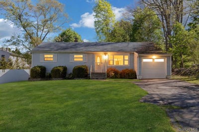 /international/us/2-onondaga-drive-wappingers-falls-ny-110107795170/