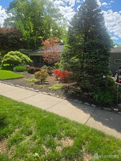 /international/us/124-hillside-avenue-metuchen-nj-110107910318/