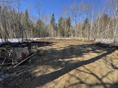 /international/us/585-waldoboro-road-washington-me-110106188129/