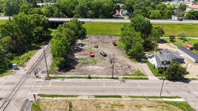 /international/us/1103-warder-street-springfield-oh-110108408342/