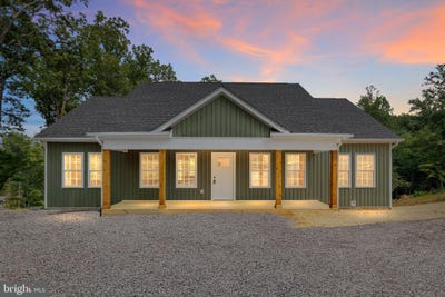 /international/us/3608-howellsville-rd-lot-236-front-royal-va-110106567079/