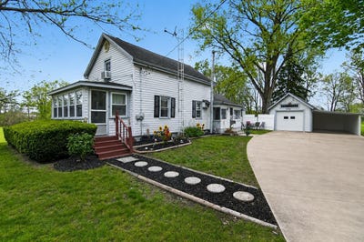 /international/us/236-w-congress-street-morenci-mi-110107870702/