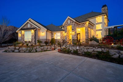 /international/us/75-s-1200-e-pine-valley-ut-110107260136/