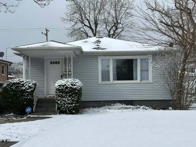 /international/us/17832-glen-oak-avenue-lansing-il-110106494935/