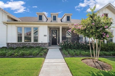/international/us/1008-3rd-street-argyle-tx-110100702721/