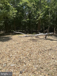 /international/us/9140-stonegarden-drive-lorton-va-110097936471/