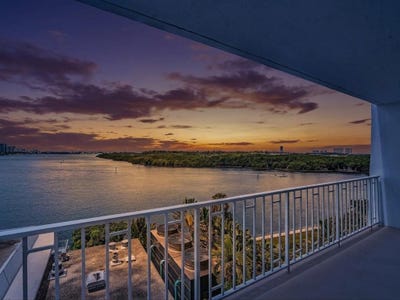 /international/us/500-bayview-drive-sunny-isles-beach-fl-110108125635/