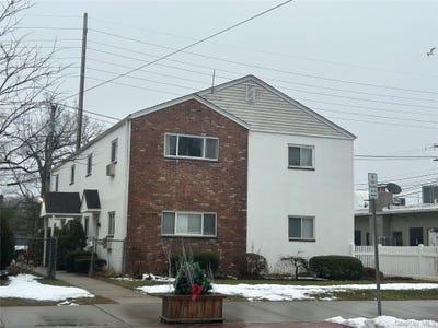 /international/us/179-orinoco-drive-brightwaters-ny-110104414512/