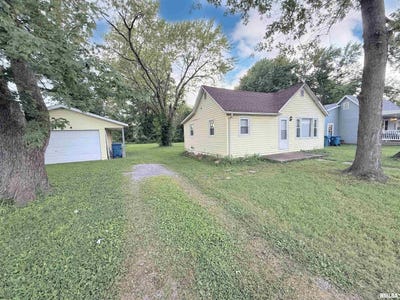 /international/us/210-s-royal-street-royalton-il-110100916564/