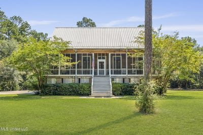 /international/us/7711-cuevas-town-road-picayune-ms-110101950693/