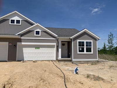 /international/us/995-scioto-drive-nw-comstock-park-mi-110099180823/