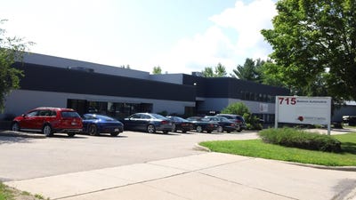 /international/us/715-post-road-madison-wi-110101589294/