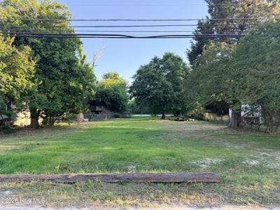 /international/us/227-belfast-road-goldsboro-nc-110108390581/