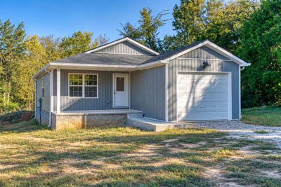 /international/us/911-e-2nd-street-russellville-ky-110120455073/