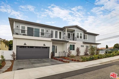 /international/us/2423-curtis-ave-redondo-beach-ca-110108410675/
