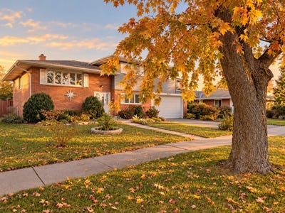 /international/us/680-w-kathleen-drive-w-des-plaines-il-110120770675/