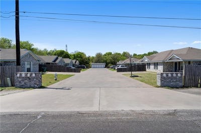/international/us/860-n-lacy-drive-lacy-lakeview-tx-110103070906/