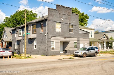 /international/us/2730-s-4th-st-louisville-ky-110103954309/