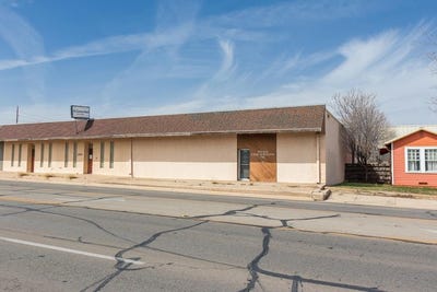 /international/us/1514-w-beauregard-ave-san-angelo-tx-110097535385/