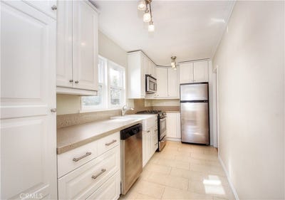 /international/us/445-bent-street-laguna-beach-ca-110107820340/