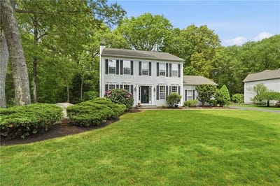 /international/us/193-sleepy-hollow-farm-road-warwick-ri-110108490715/