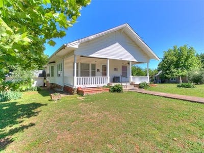 /international/us/402-n-cimarron-avenue-drumright-ok-110106847671/