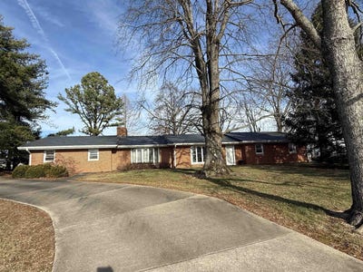 /international/us/4203-hughes-sights-rd-corydon-ky-110104588603/