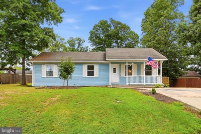 /international/us/107-grove-court-stephens-city-va-110119615364/