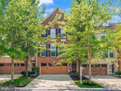 /international/us/15005-nancy-gibbons-ter-upper-marlboro-md-110101491257/