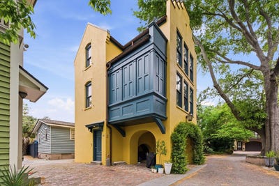 /international/us/26-catfiddle-street-charleston-sc-110107196320/