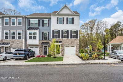 /international/us/19-halifax-road-bayville-nj-110107840282/