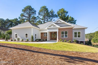 /international/us/26-kilbride-drive-pinehurst-nc-110120661682/