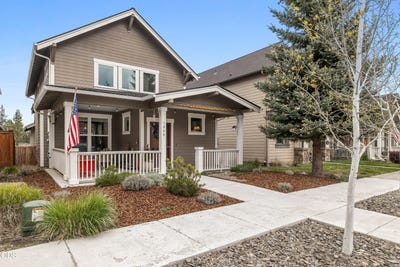 /international/us/1048-e-black-butte-avenue-sisters-or-110108031407/