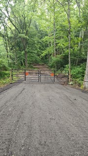 /international/us/30721-stevens-branch-road-londonderry-oh-110109143021/
