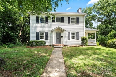 /international/us/904-edgewood-circle-gastonia-nc-110100426250/?lang=en