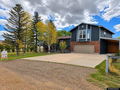 /international/us/10-bear-circle-evanston-wy-110110233238/