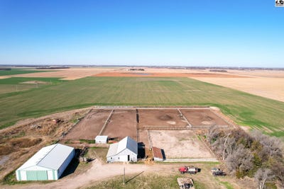 /international/us/41-se-50th-ave-stafford-ks-110108030265/