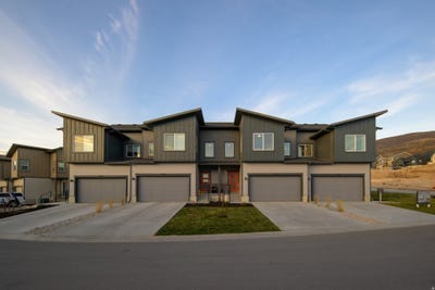 /international/us/2214-n-canal-view-ln-heber-city-ut-110104027058/