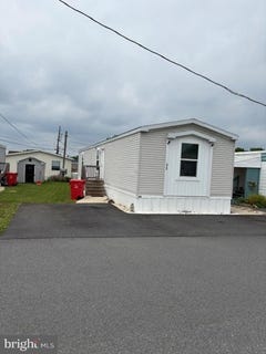 /international/us/33-keystone-road-reading-pa-110108717324/