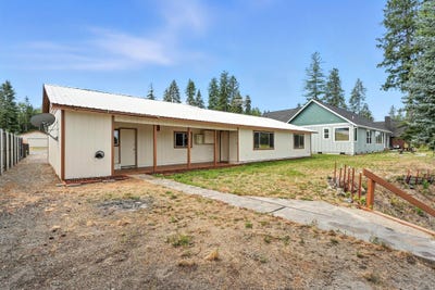 /international/us/612-levitch-rd-newport-wa-110101215410/