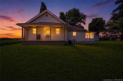 /international/us/22215-greenville-borden-road-borden-in-110108034267/
