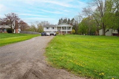 /international/us/3515-winchester-drive-east-aurora-ny-110108075607/