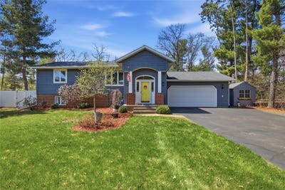/international/us/n7217-540th-street-menomonie-wi-110107552909/