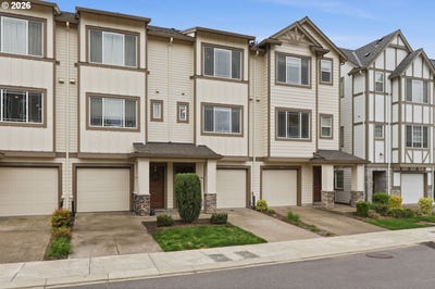 /international/us/14200-sw-gold-coast-ter-portland-or-110107567838/