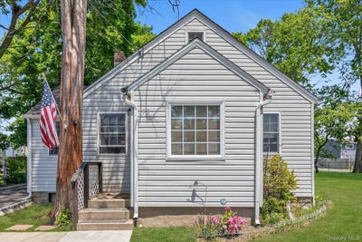 /international/us/193-manhattan-avenue-west-babylon-ny-110108611238/