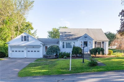 /international/us/9-cannon-street-cranston-ri-110101454390/?lang=id