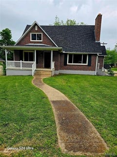 /international/us/1329-barron-road-poplar-bluff-mo-110107803591/