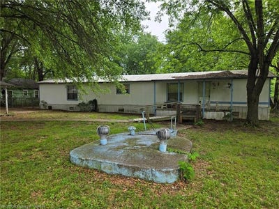 /international/us/308-5th-st-spiro-ok-110107728357/