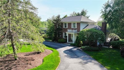 /international/us/3-stony-lane-smithfield-ri-110108198471/