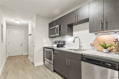 /international/us/680-6th-avenue-ne-tuscaloosa-al-110106979670/